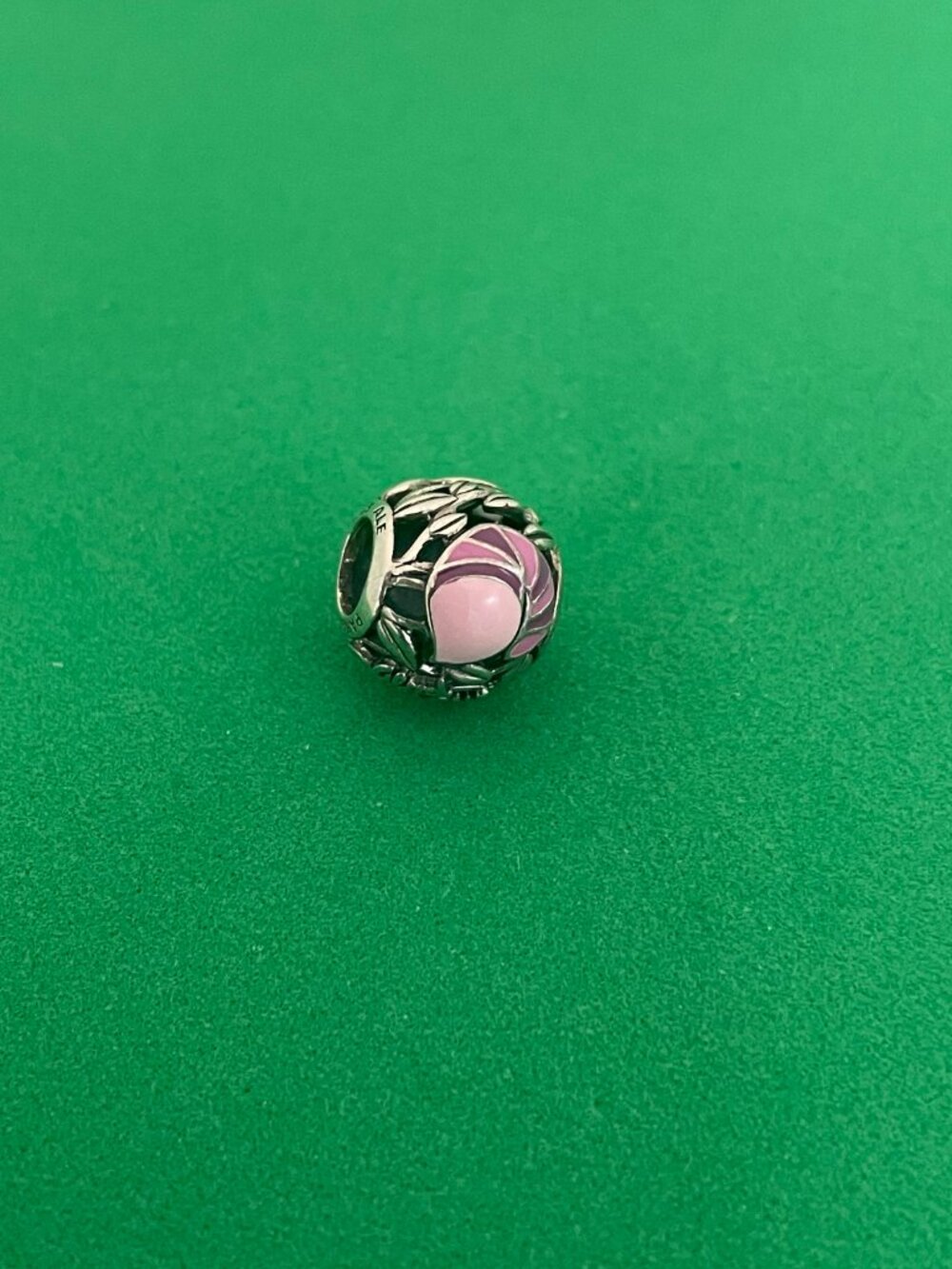 Authentic Pandora Disney Parks Alice in Wonderland Cheshire Cat Charm - Picture 4 of 5